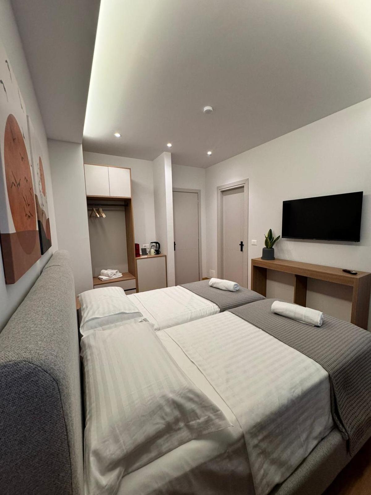 Izi Boutique Apartment Tiranë Luaran gambar